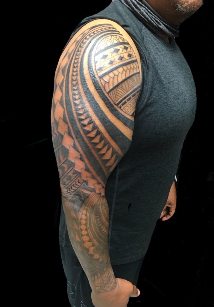 Aliens Ink Tattoo Shop in Lake Worth