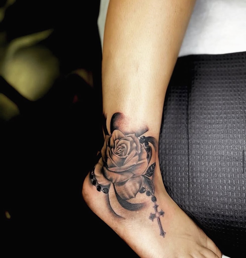 Tattoo work by Beautiful Scars Tattoo Shop (1)