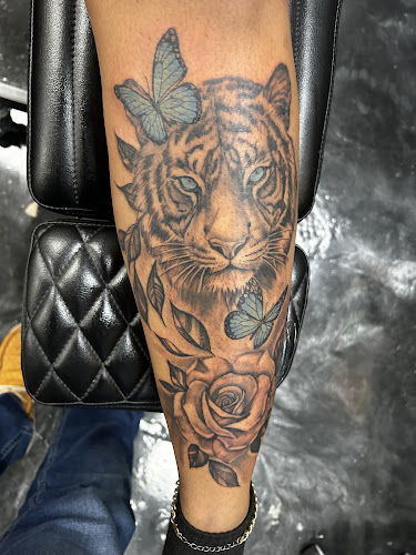 Bon Zippa Tattoos in Austin