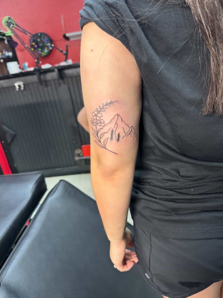 Deep Roots Tattoo Studio in Killeen
