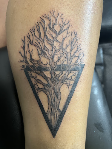 Diamond Ink Tattoo Parlor in McAllen