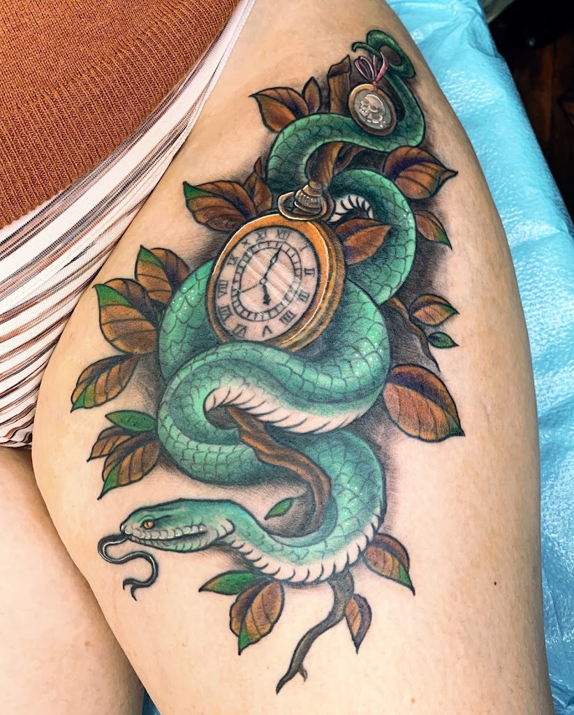 Dovetail Tattoo East in Austin