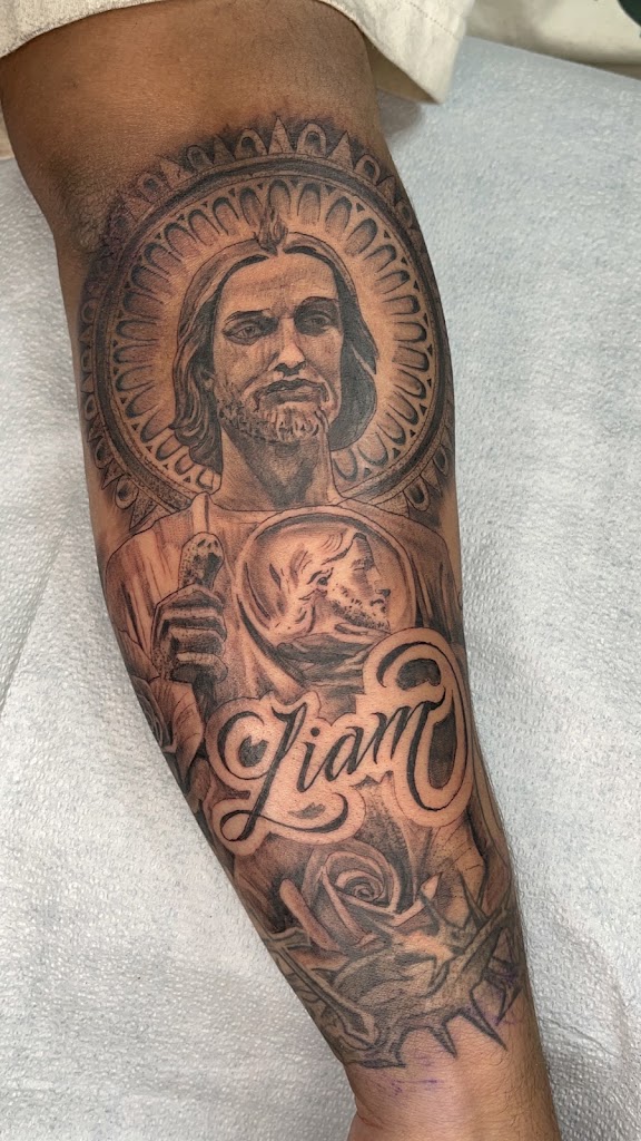 Hacienda Tattoo Company in El Paso