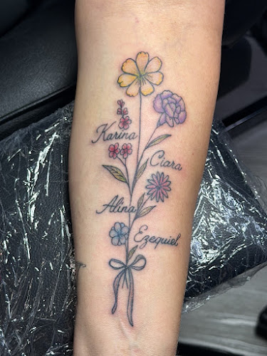 iinked By Diimplez in Benbrook