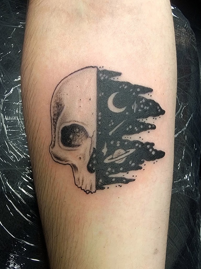 Inkfamous Tattoo, Barber & Piercing in Houston