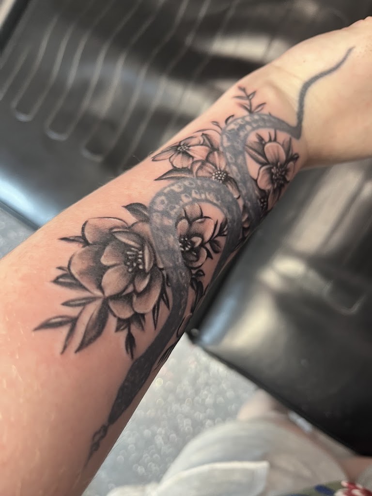 InkStop Tattoo LLC Denton Texas in Denton