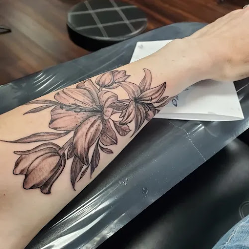 Kryzia Tattoo Studio in Fort Worth