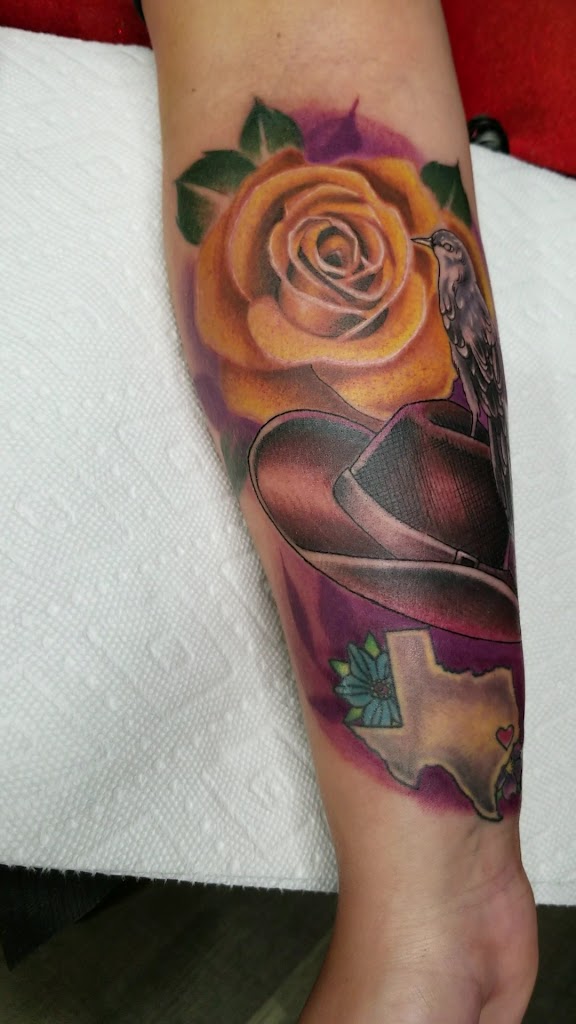 Tattoo work by La Familia Tattoo Parlor (1)