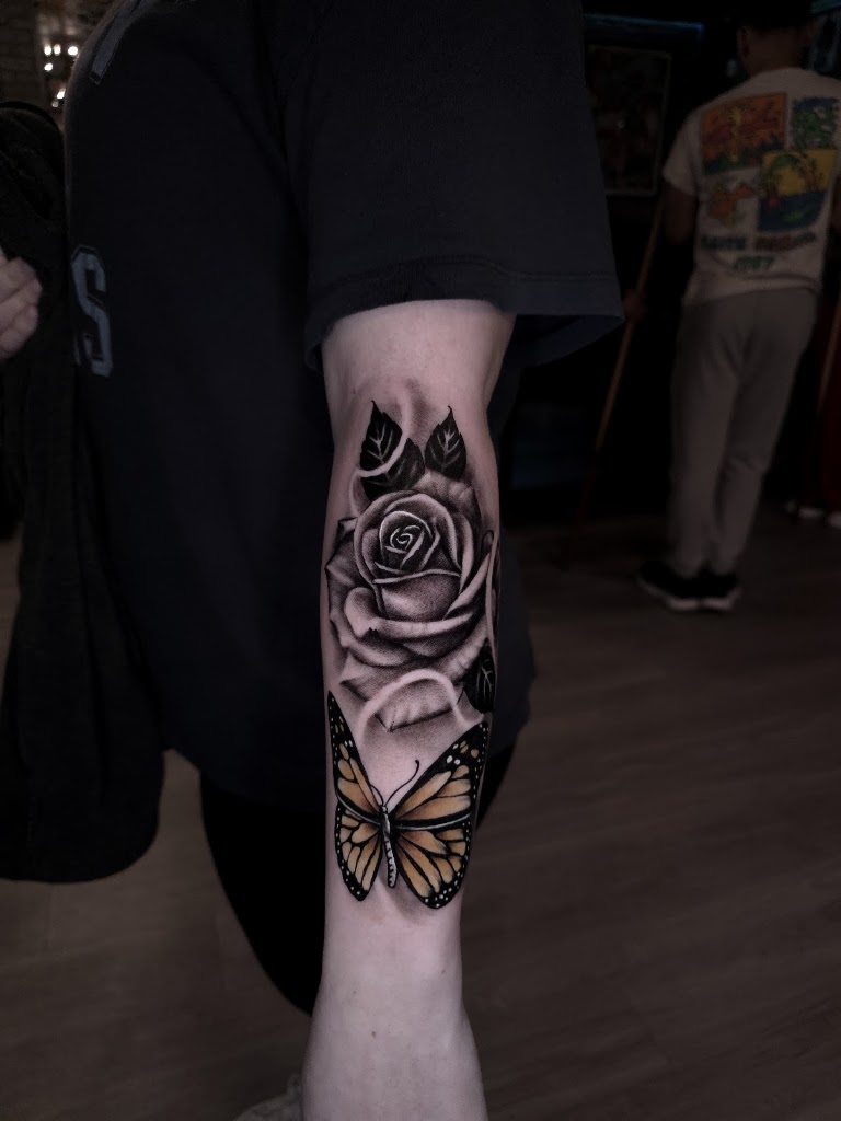 Legacy Tattoo Lounge South in College Station