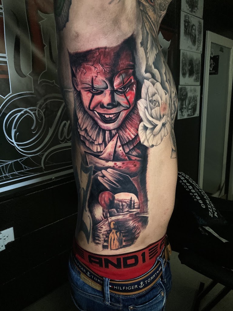 Los Jefes Tattoo Studio in Laredo