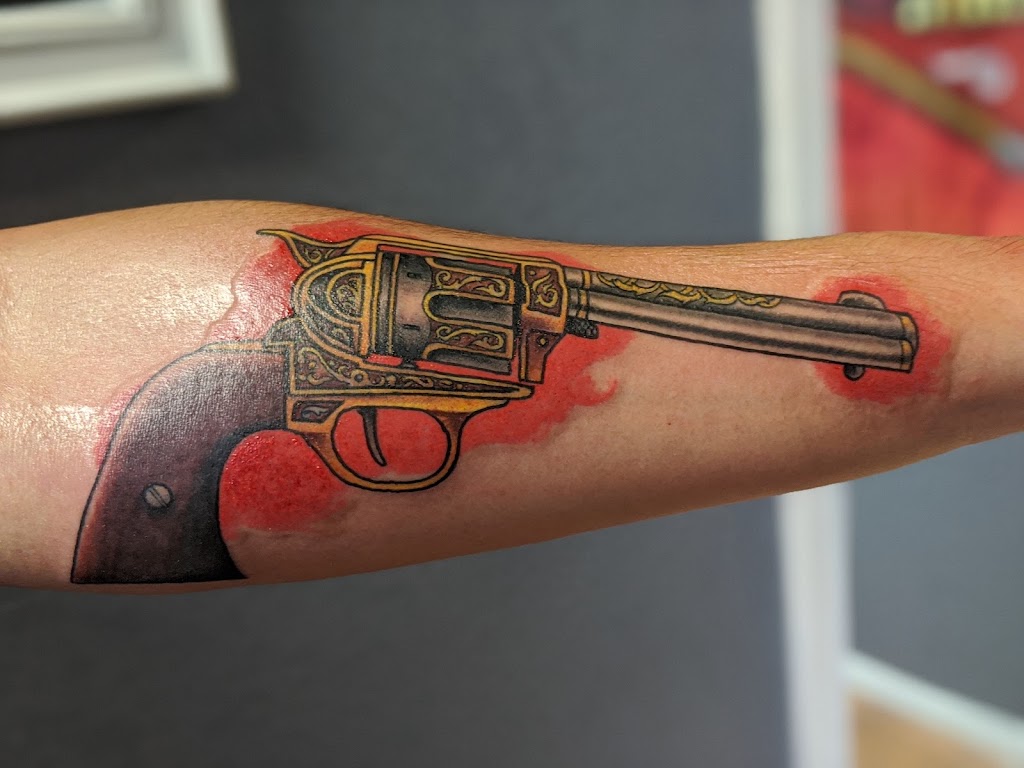 Lucky-Hand Tattoos in San Angelo