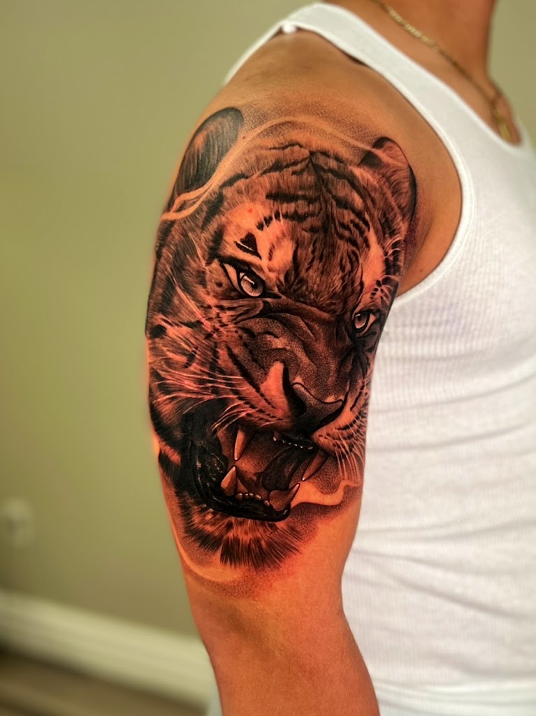 Tattoo work by Lujanink Tattoo (1)