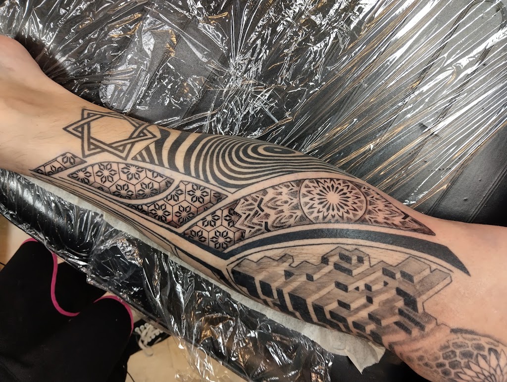 Nexus Roze Tattoo Studio in Austin