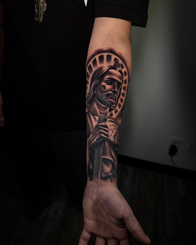 No Limit Tattoo co. in Dallas