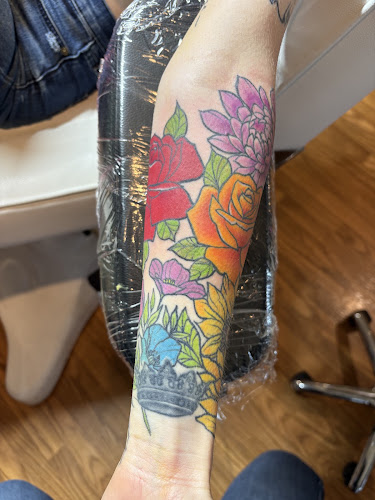 Painful Pleasures Body Art Studio in Wichita Falls