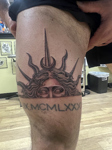 Red Skull Tattoo in El Paso