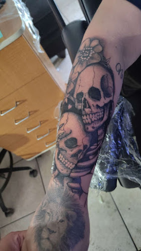 Salinas Tattoo Studio in Houston