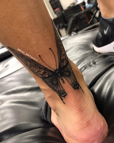 Tapout Tattooing in Houston
