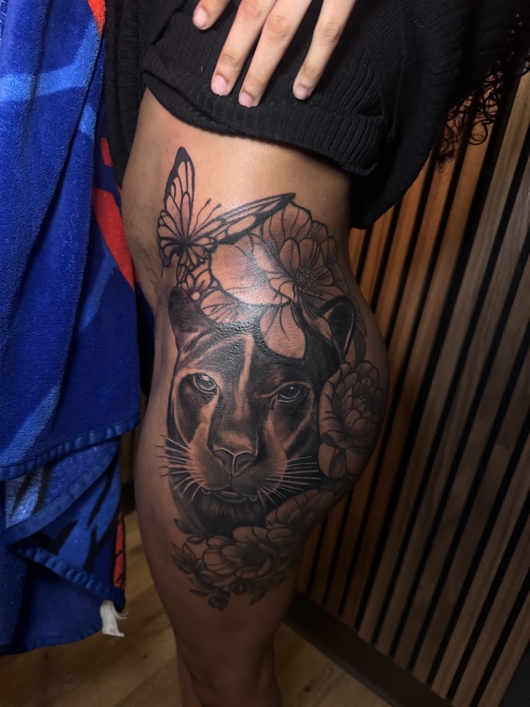 Tattoo Whitney Houston in Houston