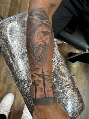 Vibes Tattoo Studio Houston in Houston